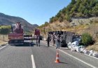 Virajı alamayan kamyon yan yattı