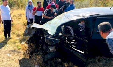 Adıyaman'da iki otomobil çarpıştı: 1 ölü, 2 yaralı
