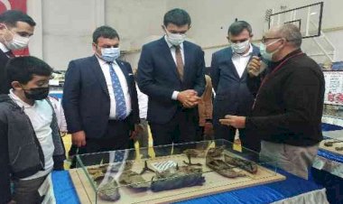 Gölbaşı'nda Çanakkale savaşları gezici müzesi ziyarete açıldı