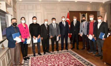 Vali Mahmut Çuhadar , TEKNOFEST Şampiyonlarını Ödüllendirdi