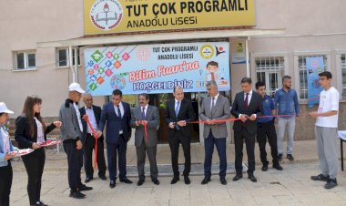 Tut Çok Programli Anadolu Lisesi Proje Okulu’nun 4006 TÜBİTAK Bilim Fuarının açılışı gerçekleştirildi
