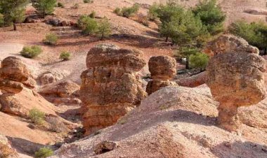 Doğa harikası ‘Kale Peri Bacaları' turizme kazandırılmak isteniyor