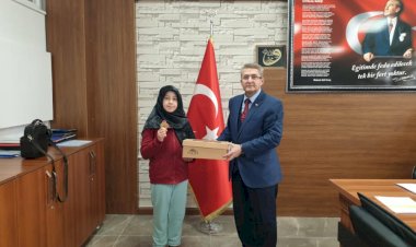 Mehmet Tevfik Göksu Anadolu İmam Hatip Lisesi öğrencisi eskrim de 1.oldu
