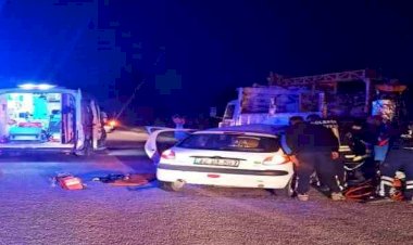 Otomobil arıza yapan kamyona çarptı: 1 ölü, 1 yaralı