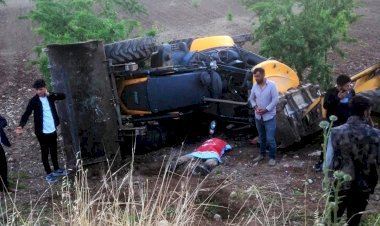 Adıyaman'da iş makinesinin altında kalan köy korucusu hayatını kaybetti