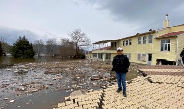 Prof.Dr.  Fırat'tan Deprem Müzesi Teklifi