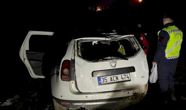 Kontrolden çıkan cip şarampole uçtu: 2 yaralı