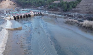 Kayıp kadını bulabilmek için baraj kapakları açıldı