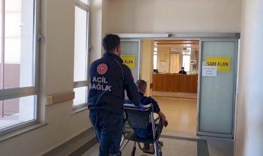 Devrilen motosikletin sürücüsü yaralandı