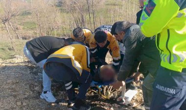 Otomobil yayaya çarptı: 1 yaralı