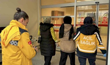 Adıyaman’da 2 öğrenciye çarpan motosikletli kaçtı