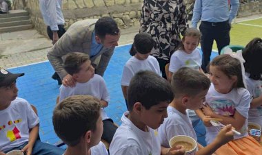 Kaymakam Algın, Karaburun’da aşure etkinliğine katıldı