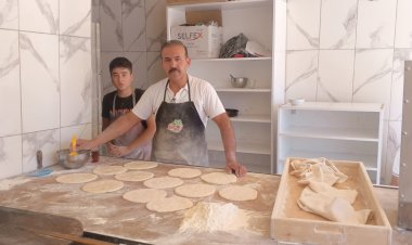 GÖLBAŞI’NDA SEÇİMİN SEYRİNİ DEĞİŞTİREN ADIM: MUSTAFA ÜNLÜ’DEN ESNAFA EZBER BOZAN PROJELER