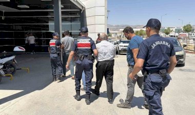 ‎7 Kişinin yaralandığı kavgada 6 kişi gözaltına alındı