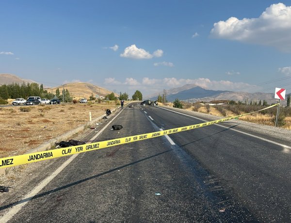 Malatya’da otomobille çarpışan motosiklet sürücüsü hayatını kaybetti