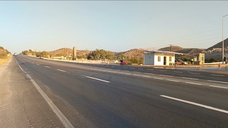 Gölbaşı'nda Tehlikeli Kavşakta Bir Kaza Daha: Motosiklet Sürücüsü Ağır Yaralandı ‎
